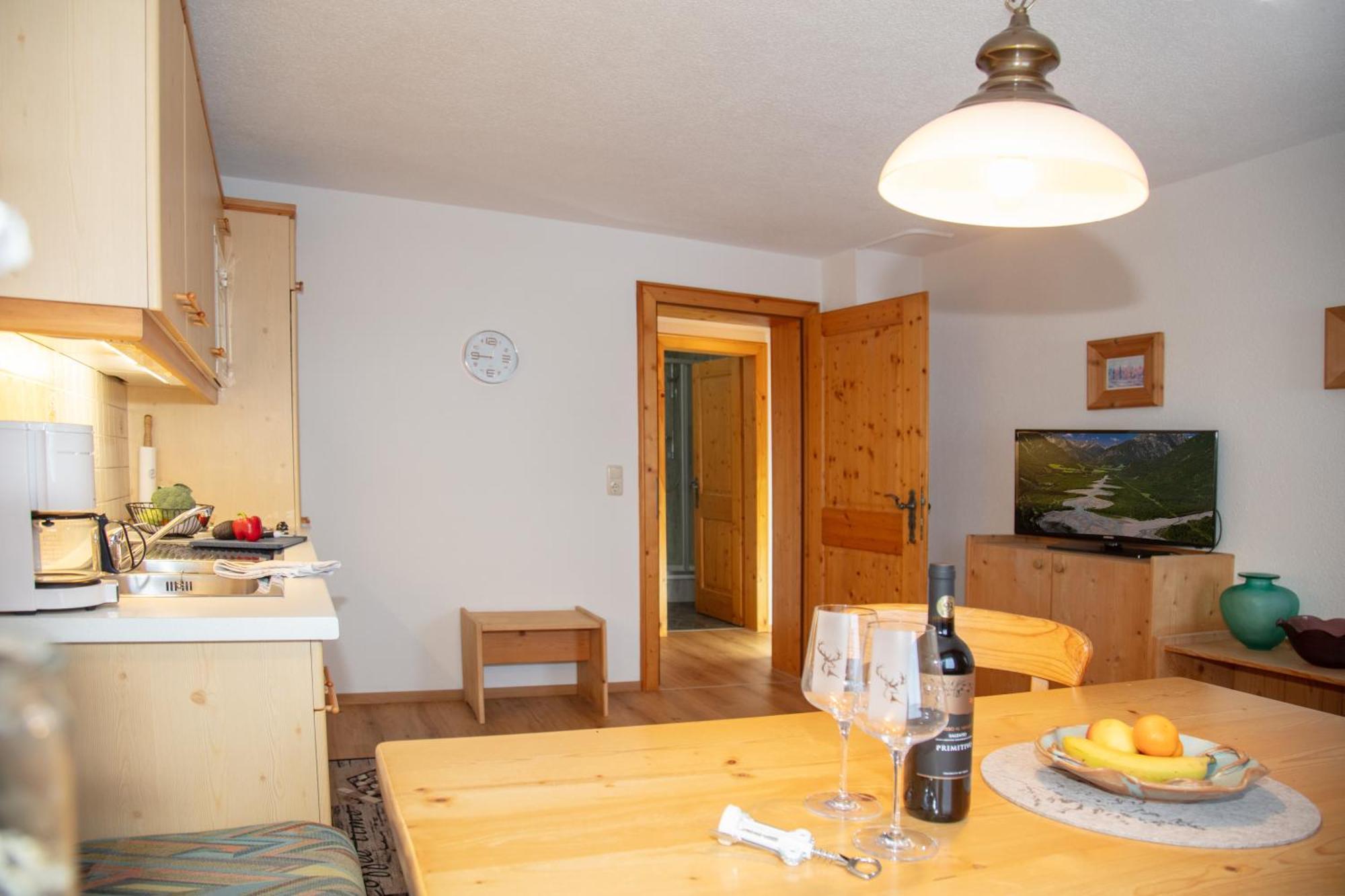 Ferienwohnungen Wolf Holzgau Exterior foto
